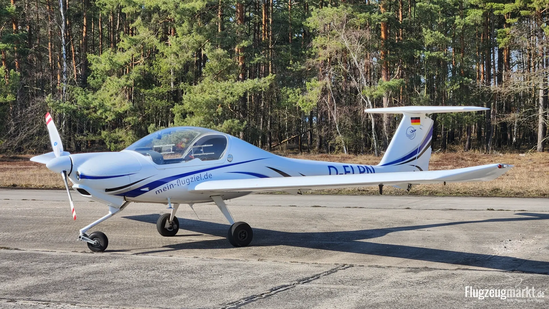 Diamond Aircraft DV20 Katana (Motorflugzeug) - Bild 1
