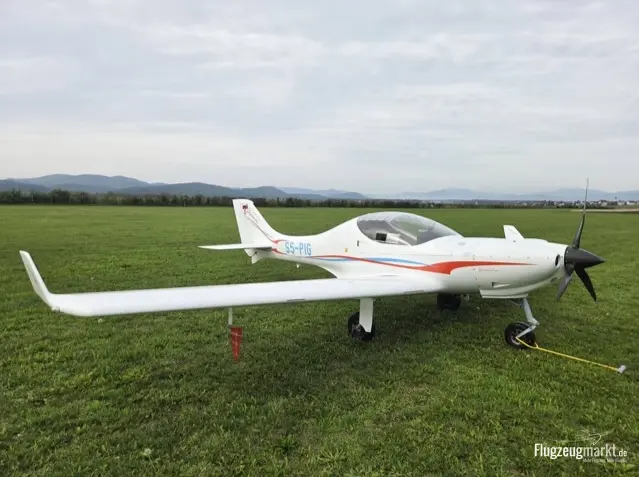 Aerospool WT-9 Dynamic RG (Ultraleichtflugzeug) - Bild 1