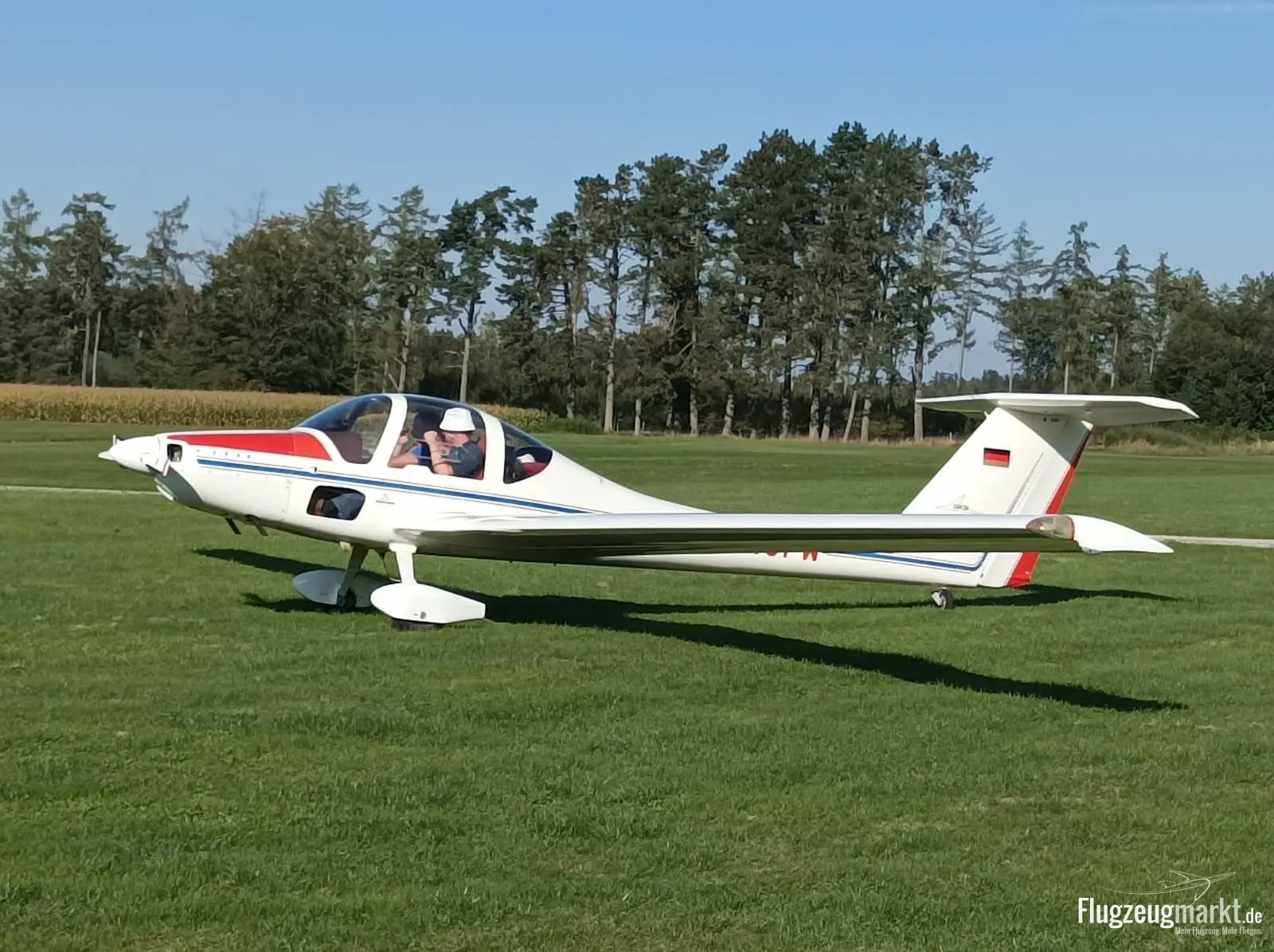 Grob Aircraft G109B (Motorsegler) - Bild 1
