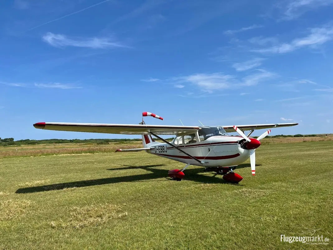 Cessna FR172F Reims Rocket (Motorflugzeug) - Bild 1