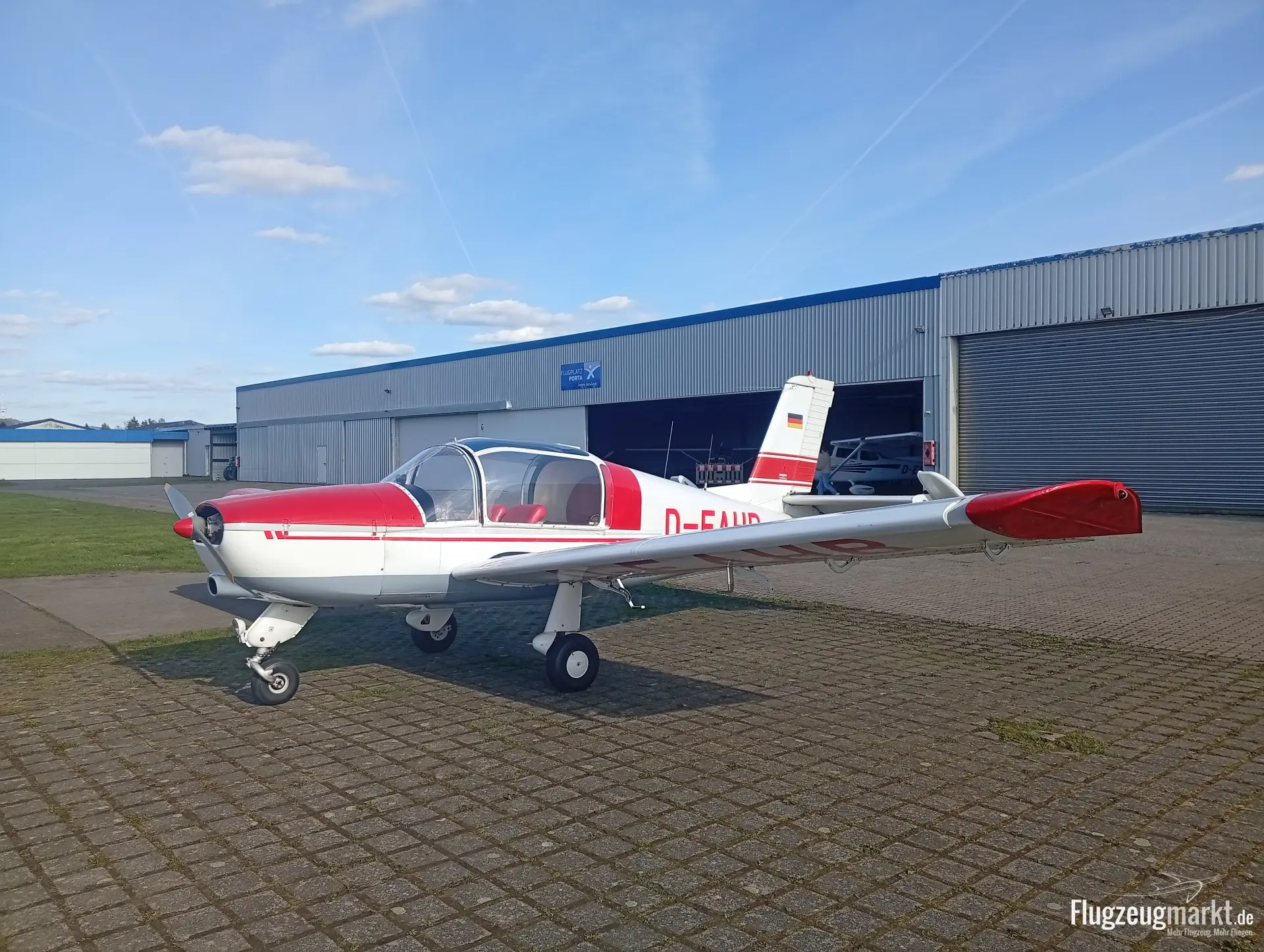 Socata MS 880 B Rallye (Motorflugzeug) - Bild 1