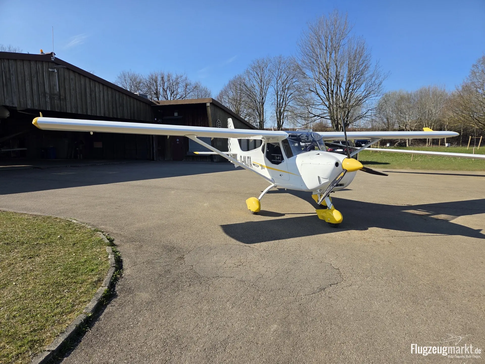 FK Lightplanes FK9 ELA (Ultraleichtflugzeug) - Bild 1