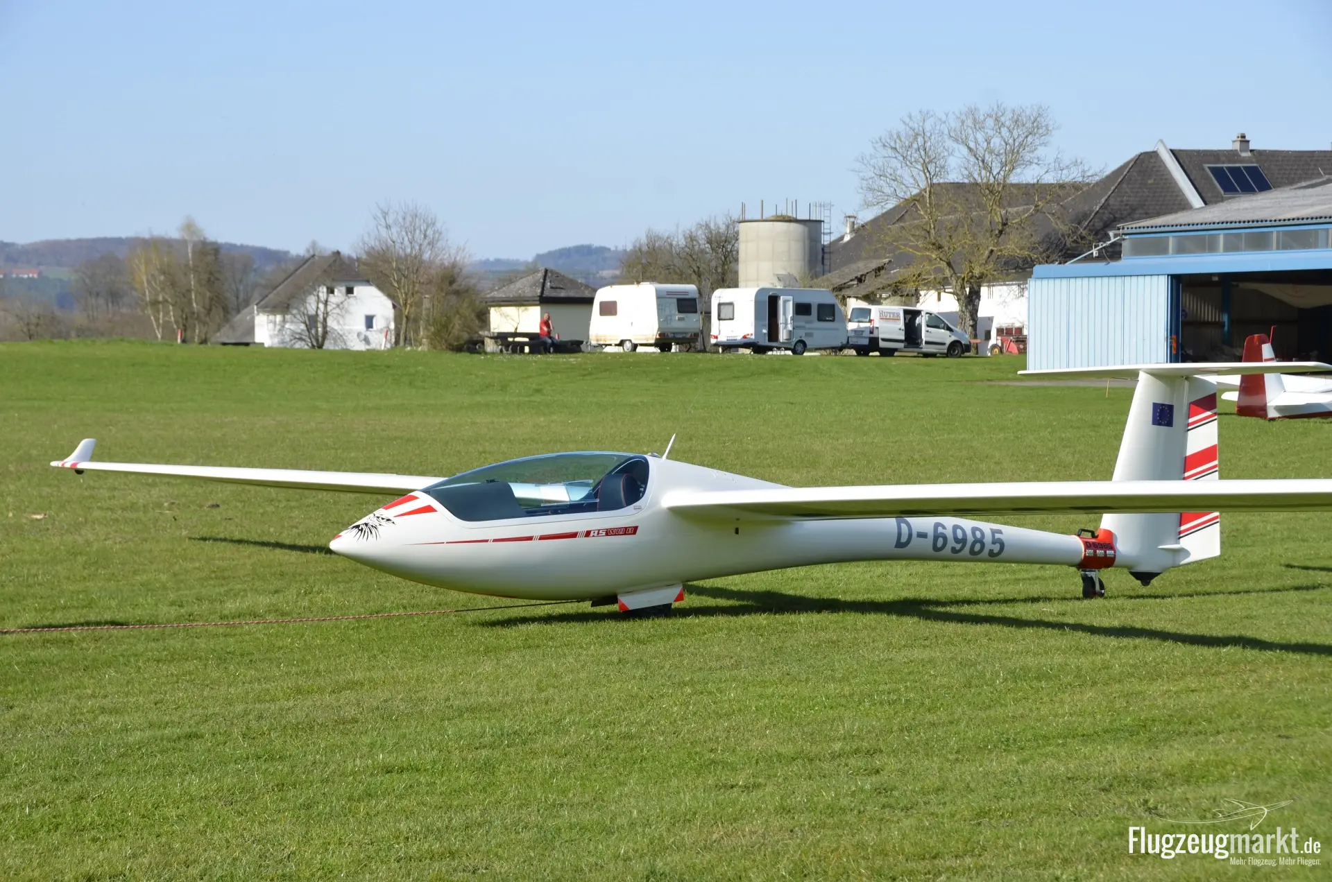 Alexander Schleicher ASW 19 B (Segelflugzeug) - Bild 1