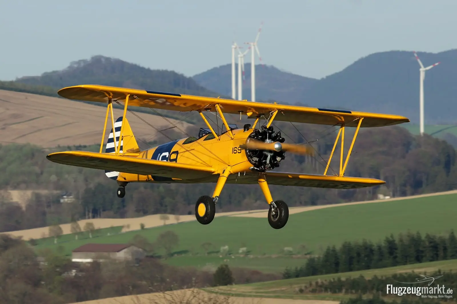 Boeing Stearman PT-17 Kaydet (Motorflugzeug) - Bild 1