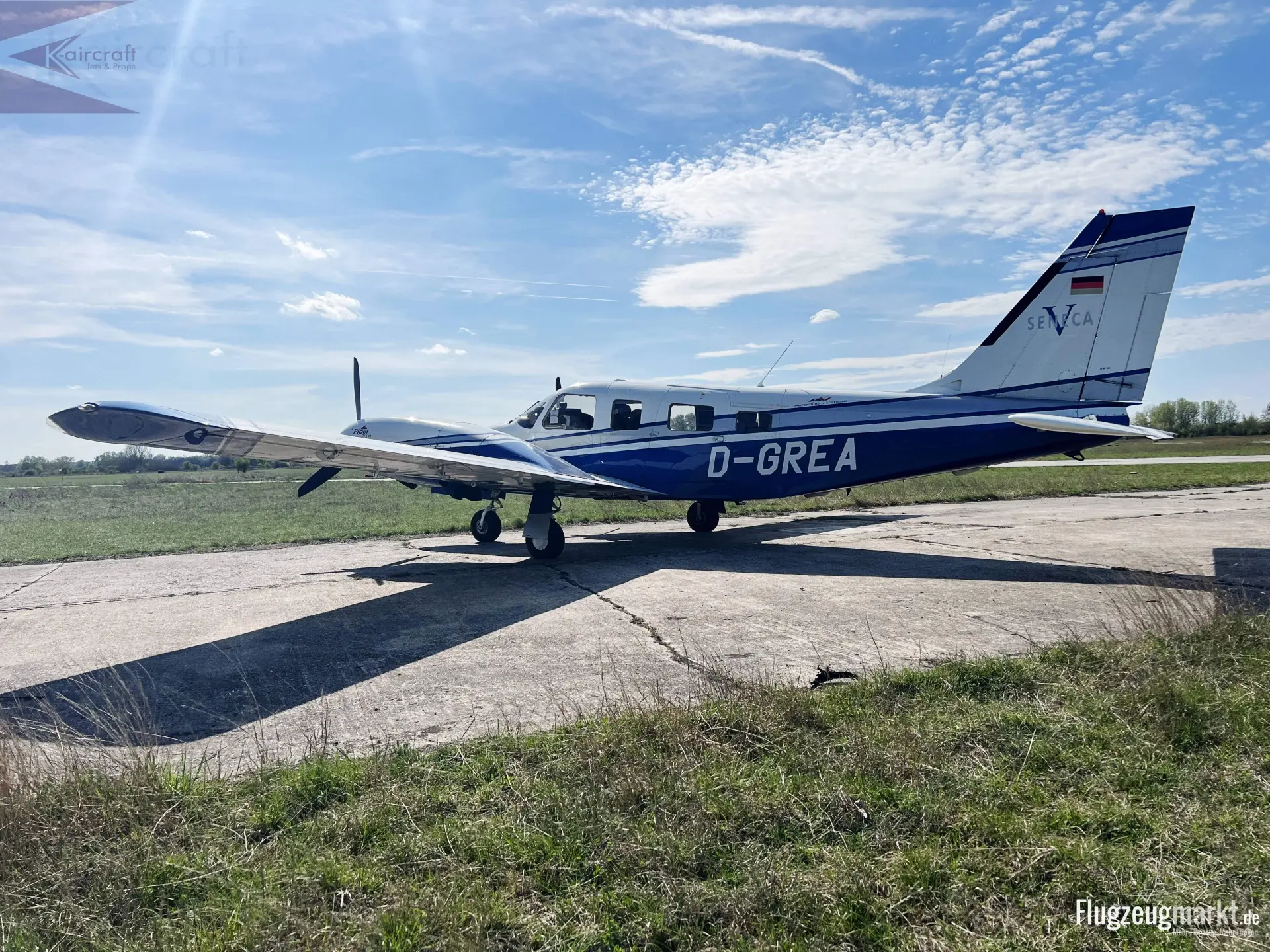 Piper Aircraft PA-34-220T Seneca V (Motorflugzeug) - Bild 1