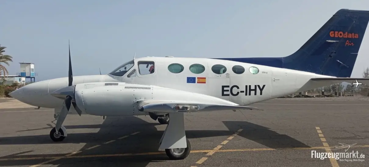 Cessna 421C Golden Eagle (Motorflugzeug) - Bild 1