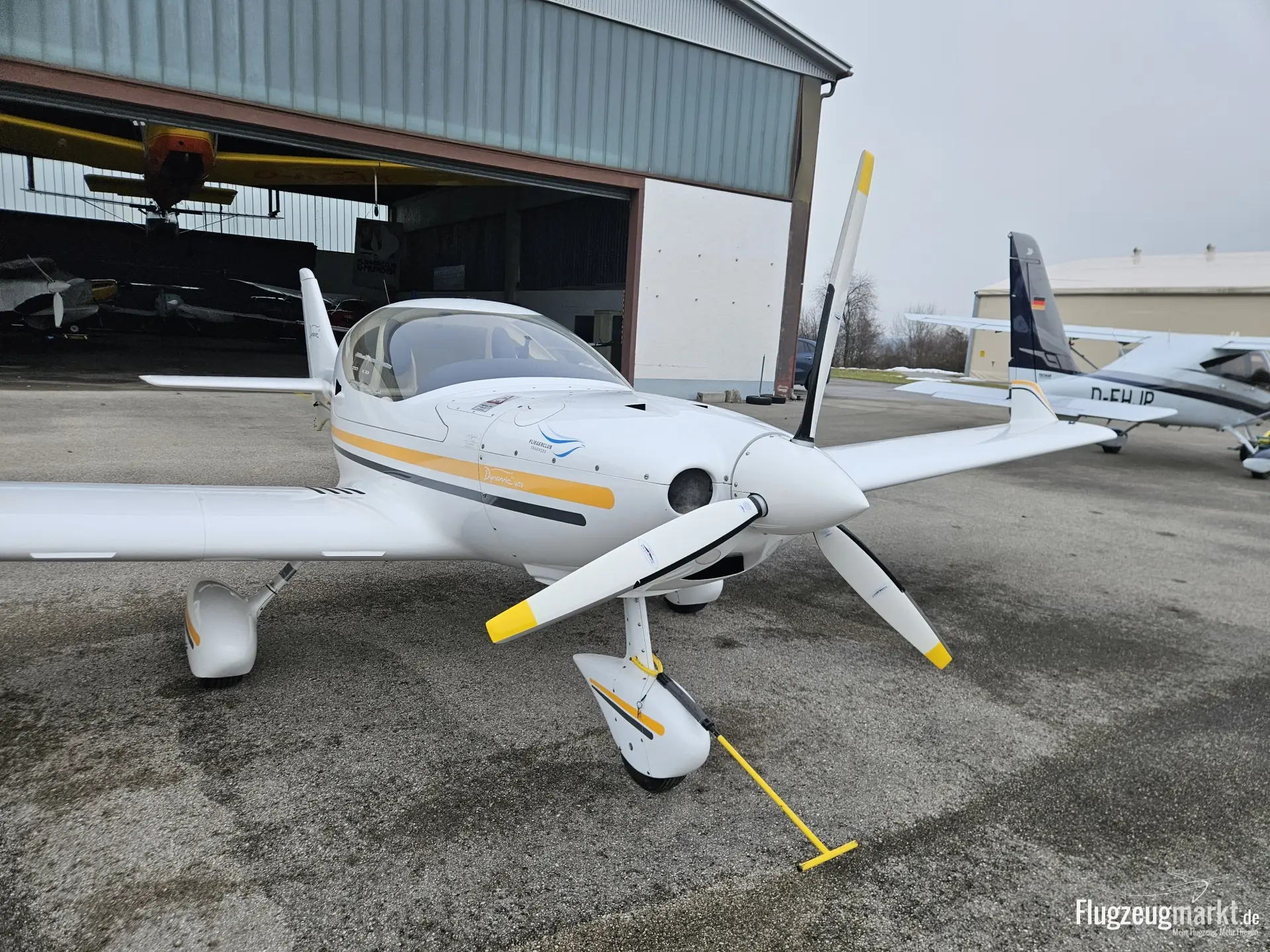 Aerospool WT-9 Dynamic (Ultraleichtflugzeug) - Bild 1