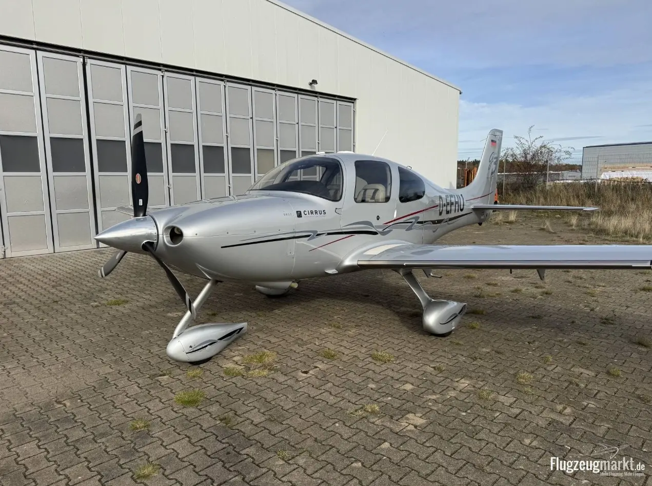 Cirrus SR22 G3 (Motorflugzeug) - Bild 1