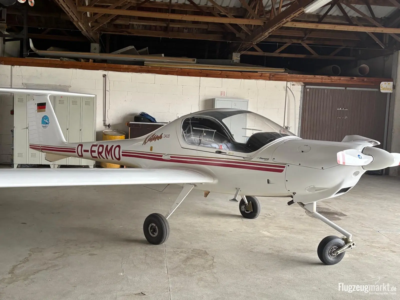 Diamond Aircraft DA20 A1 (Motorflugzeug) - Bild 1