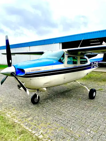 Cessna T210N Centurion II (Motorflugzeug) - Bild 3