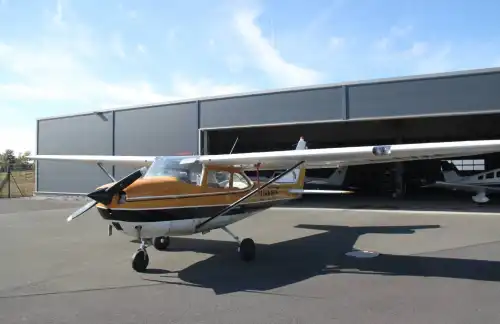 Cessna F172G (Motorflugzeug) - Bild 5