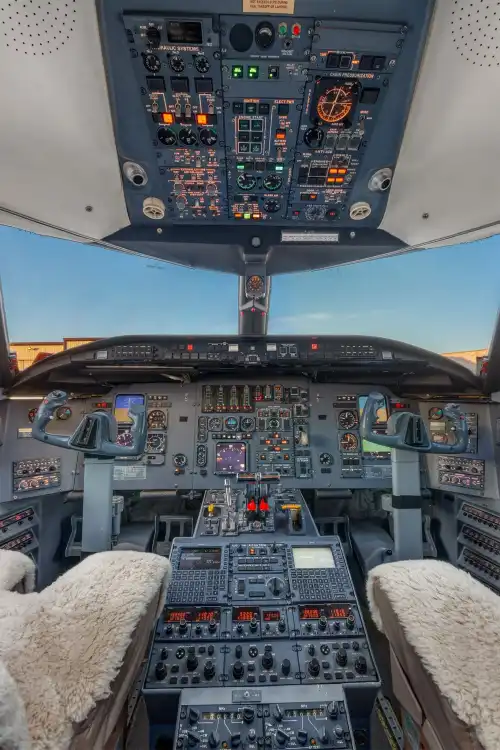 Bombardier Challenger 600 (Jet) - Bild 8