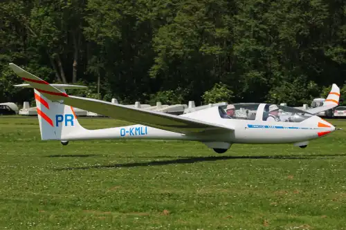 Grob Aircraft G103 Twin III SL (Motorsegler) - Bild 10