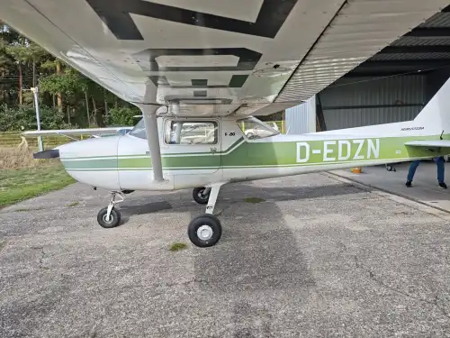 Cessna F150M (Motorflugzeug) - Bild 3