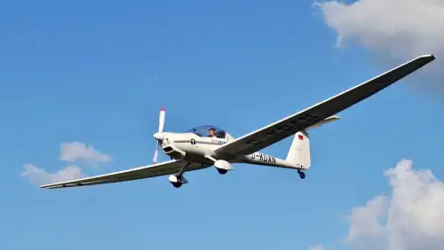 Motorsegler HK 36 R Super Dimona des Herstellers Hoffmann Flugzeugbau
