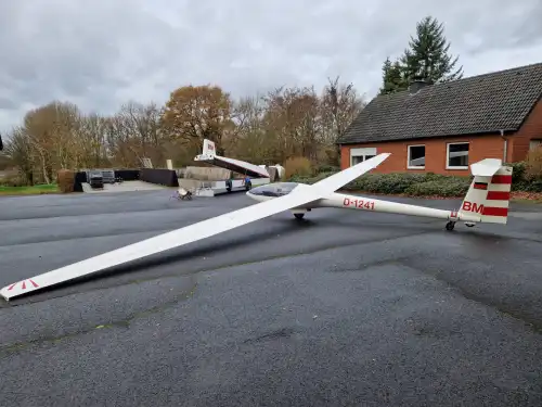DG Flugzeugbau DG-101G Elan (Segelflugzeug) - Bild 3