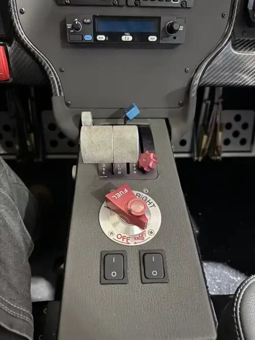 Vans Aircraft RV-10 (Motorflugzeug) - Bild 4