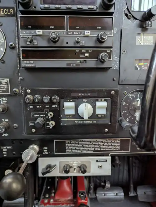 Piper Aircraft PA-28-140 Cherokee (Motorflugzeug) - Bild 5