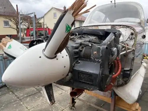 Fuji Heavy Industries FA-200-180 (Motorflugzeug) - Bild 2