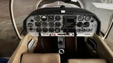 Robin DR400/140B (Motorflugzeug) - Bild 3