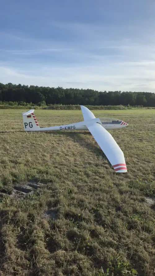 Motorsegler Discus bT des Herstellers Schempp-Hirth
