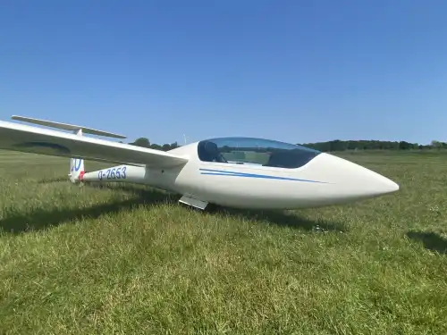 Alexander Schleicher ASW 19 B (Segelflugzeug) - Bild 2