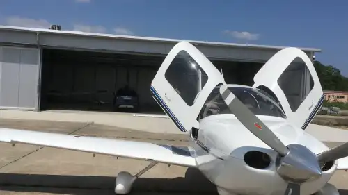 Cirrus SR20 (Motorflugzeug) - Bild 8
