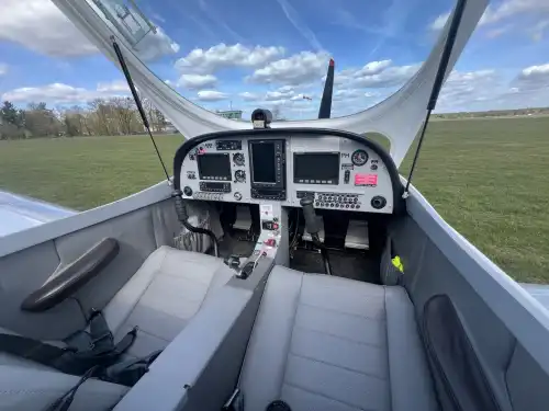 Czech Sport Aircraft PS-28 Cruiser (Motorflugzeug) - Bild 9