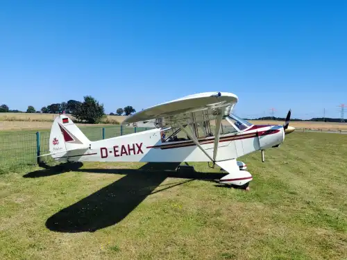 Motorflugzeug PA-18-95 Super Cub des Herstellers Piper Aircraft