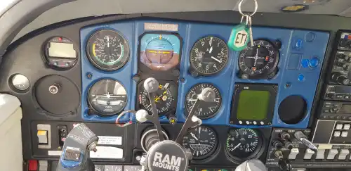 Rockwell Commander 112A (Motorflugzeug) - Bild 9