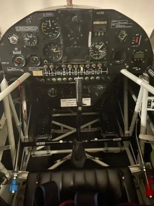 Extra Aircraft Extra 300S (Motorflugzeug) - Bild 4