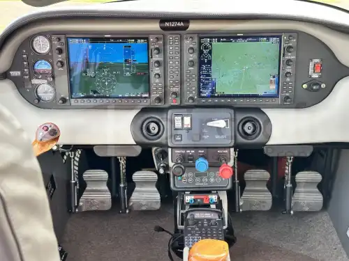 Columbia Aircraft 400 SLX (Motorflugzeug) - Bild 11