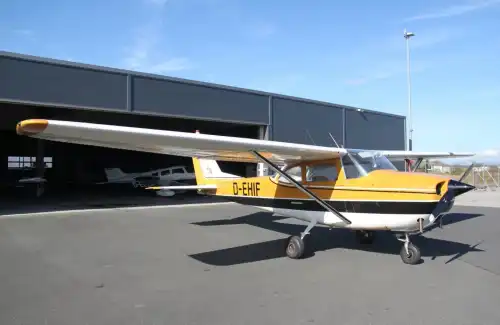 Cessna F172G (Motorflugzeug) - Bild 3