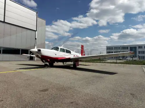 Mooney M20K (Motorflugzeug) - Bild 2