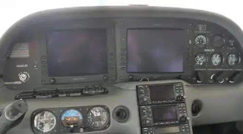 Cirrus SR22 G2 (Motorflugzeug) - Bild 11