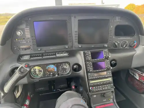 Cirrus SR22 G3 (Motorflugzeug) - Bild 7