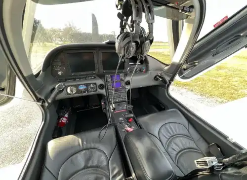 Cirrus SR22 G2 GTS (Motorflugzeug) - Bild 6