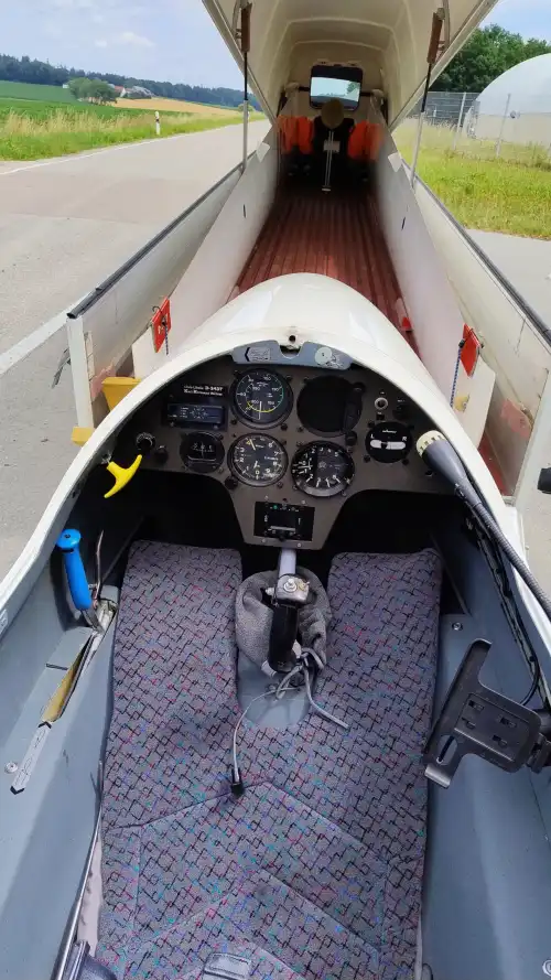 Glasflügel Segelflugzeugbau Club Libelle H205 (Segelflugzeug) - Bild 7