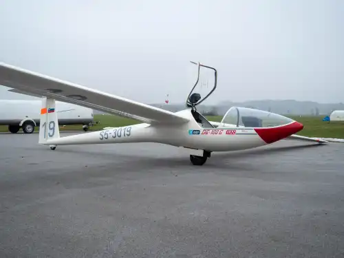 Glaser-Dirks DG-100G Elan (Segelflugzeug) - Bild 3