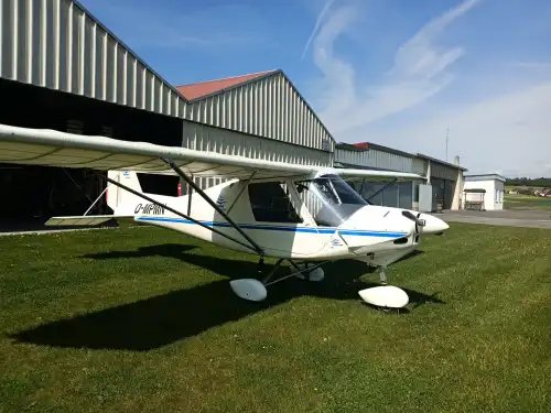 Ultraleichtflugzeug C42 A des Herstellers Comco Ikarus