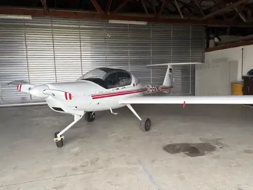 Diamond Aircraft DA20 A1 (Motorflugzeug) - Bild 2