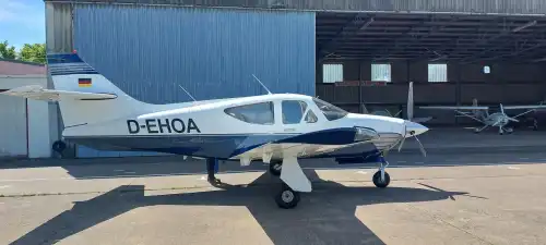 Rockwell Commander 114A (Motorflugzeug) - Bild 1