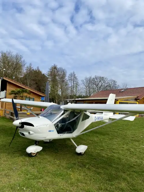 Ultraleichtflugzeug A-22L2 des Herstellers Aeroprakt