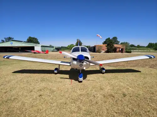 Piper Aircraft PA-28-160 Cherokee C (Motorflugzeug) - Bild 3