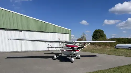 Cessna F172N (Motorflugzeug) - Bild 2