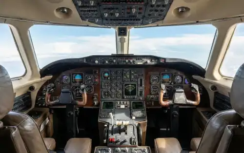 Bombardier Challenger 601-1A (Jet) - Bild 9