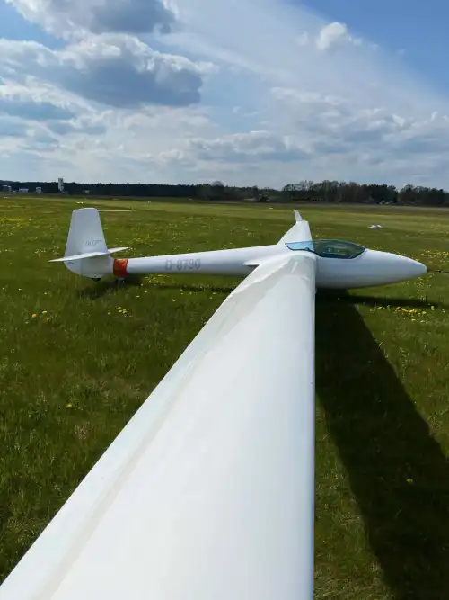 Glasflügel Segelflugzeugbau Standard Libelle H201B (Segelflugzeug) - Bild 6