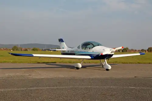 Ultraleichtflugzeug 321 Faeta NG des Herstellers ATEC