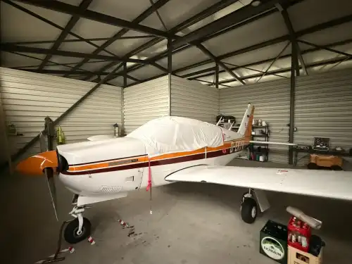 Motorflugzeug PA-28R Arrow des Herstellers Piper Aircraft