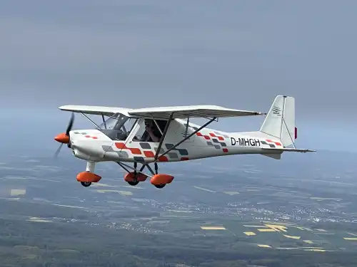 Ultraleichtflugzeug C42 B des Herstellers Comco Ikarus